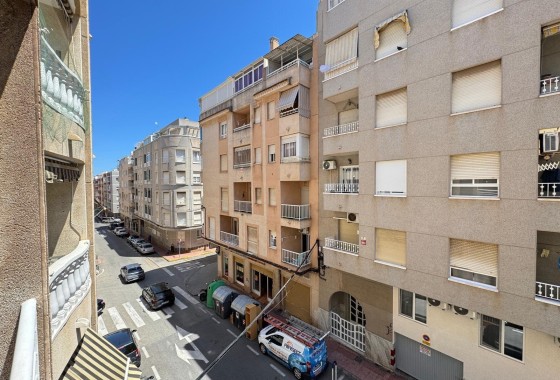 Herverkoop - Appartement / Flat -
Torrevieja - Center
