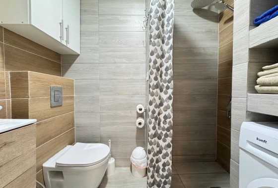 Herverkoop - Appartement / Flat -
Torrevieja - Playa del Cura