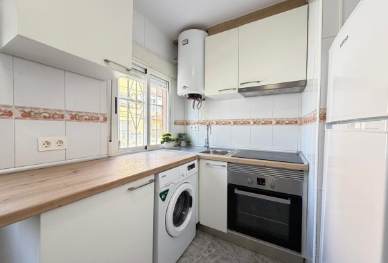 Herverkoop - Appartement / Flat -
Torrevieja - Center