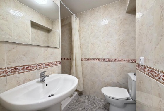 Herverkoop - Appartement / Flat -
Torrevieja - Center