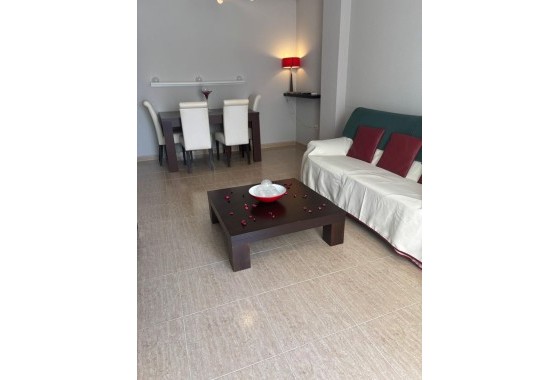 Herverkoop - Appartement / Flat -
Torrevieja - Center