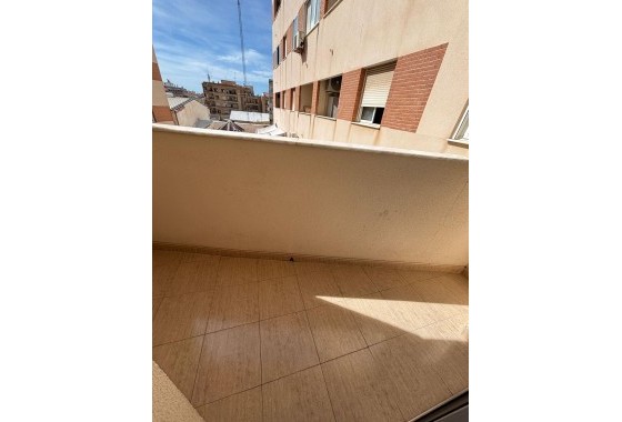 Herverkoop - Appartement / Flat -
Torrevieja - Center