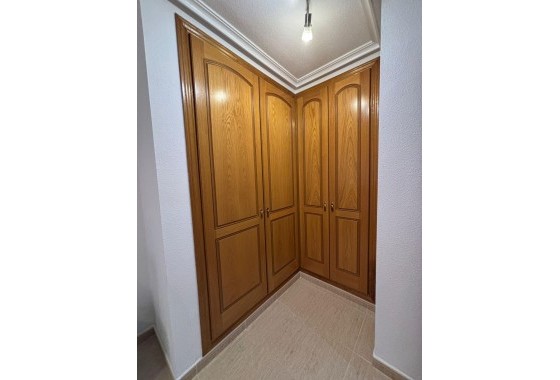 Herverkoop - Appartement / Flat -
Torrevieja - Center