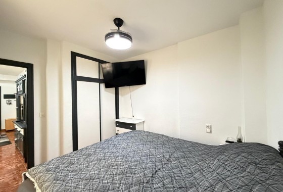 Herverkoop - Appartement / Flat -
Torrevieja - Estacion de autobuses