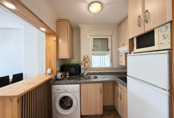 Resale - Apartment / Flat -
Torrevieja - Playa del Cura