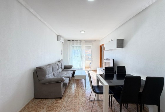 Resale - Apartment / Flat -
Torrevieja - Playa del Cura