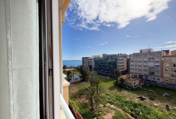 Resale - Apartment / Flat -
Torrevieja - Playa del Cura