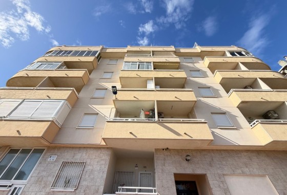 Resale - Apartment / Flat -
Torrevieja - Playa del Cura