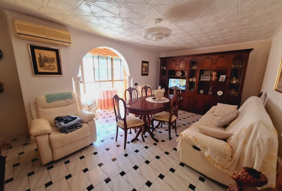Herverkoop - Appartement / Flat -
Torrevieja - Acequion