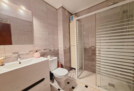 Herverkoop - Appartement / Flat -
Torrevieja - Acequion