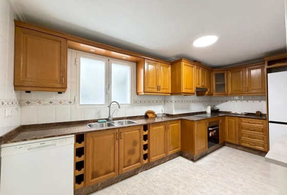 Herverkoop - Appartement / Flat -
Torrevieja - Playa del Cura
