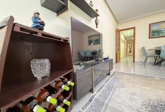 Herverkoop - Appartement / Flat -
Torrevieja - Playa del Cura