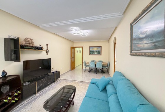Herverkoop - Appartement / Flat -
Torrevieja - Playa del Cura