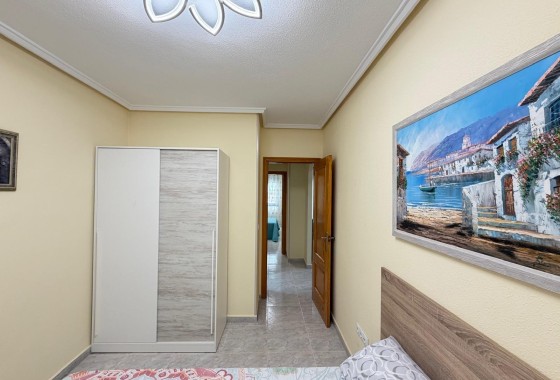 Herverkoop - Appartement / Flat -
Torrevieja - Playa del Cura