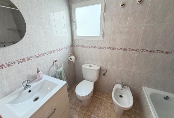 Resale - Apartment / Flat -
Torrevieja - Playa del Cura