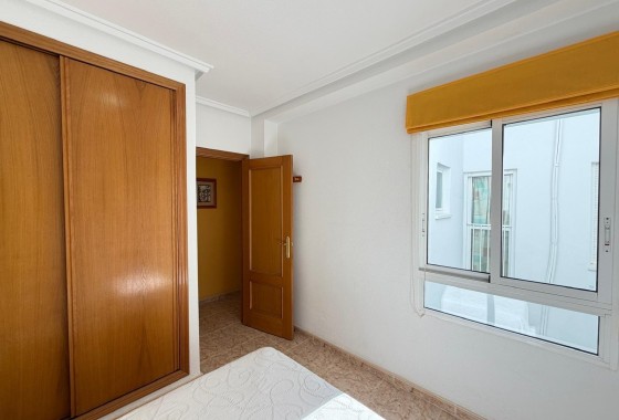 Resale - Apartment / Flat -
Torrevieja - Playa del Cura