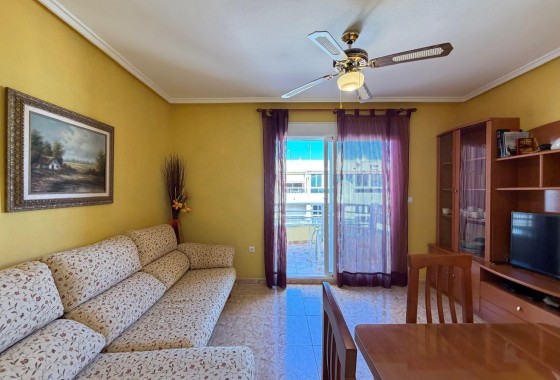 Resale - Apartment / Flat -
Torrevieja - Playa del Cura