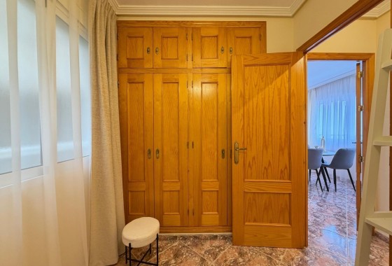 Venta - Apartamento / Piso -
Torrevieja - Playa de los Locos