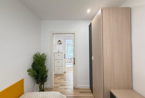 Herverkoop - Appartement / Flat -
Torrevieja - Center