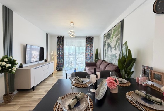 Herverkoop - Appartement / Flat -
Torrevieja - Center