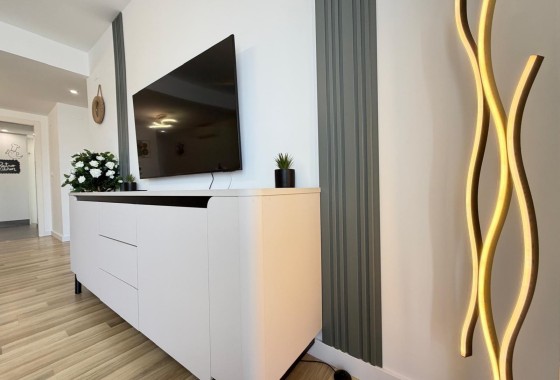 Herverkoop - Appartement / Flat -
Torrevieja - Center