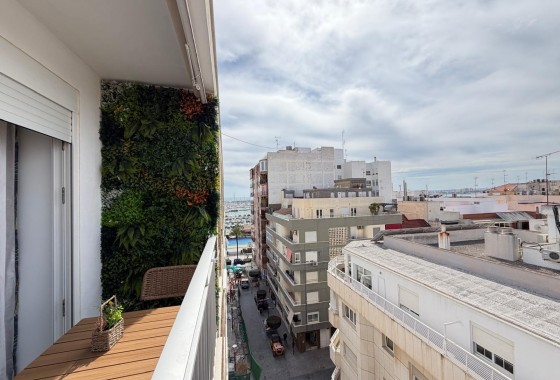Herverkoop - Appartement / Flat -
Torrevieja - Center