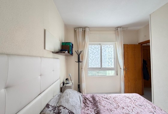 Herverkoop - Appartement / Flat -
Torrevieja - Acequion