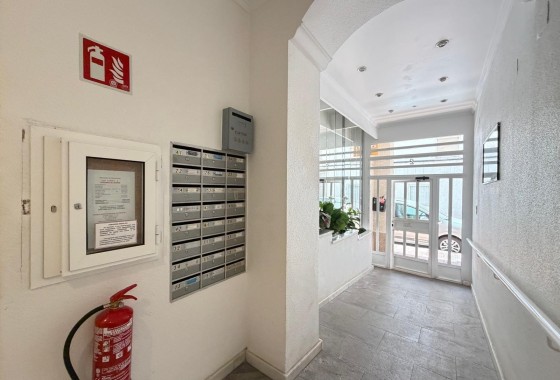 Herverkoop - Appartement / Flat -
Torrevieja - Acequion