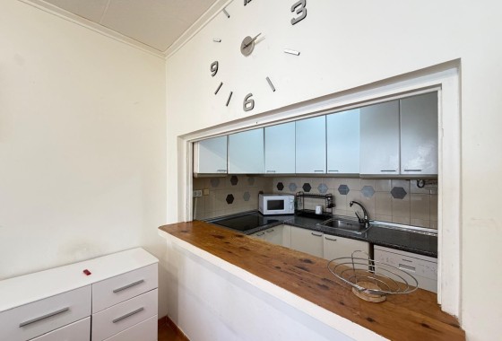 Herverkoop - Rijhuis -
Torrevieja - Nueva Torrevieja