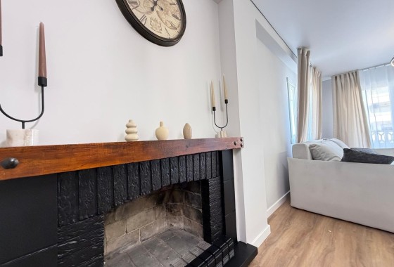 Venta - Apartamento / Piso -
Torrevieja - Punta Prima