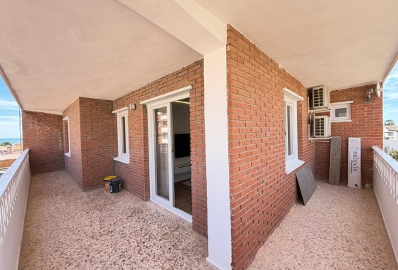 Venta - Apartamento / Piso -
Torrevieja - Punta Prima
