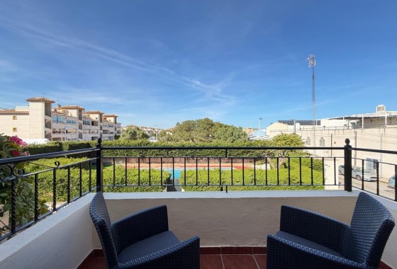 Herverkoop - Rijhuis -
Orihuela Costa - Rocio del Mar