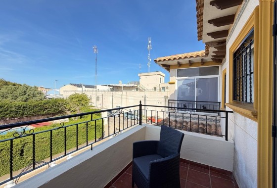 Herverkoop - Rijhuis -
Orihuela Costa - Rocio del Mar