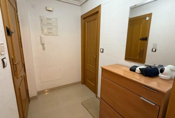 Herverkoop - Appartement / Flat -
Torrevieja - Playa de los Locos