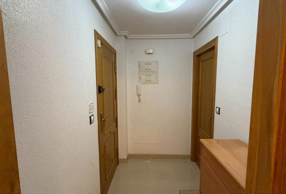 Herverkoop - Appartement / Flat -
Torrevieja - Playa de los Locos
