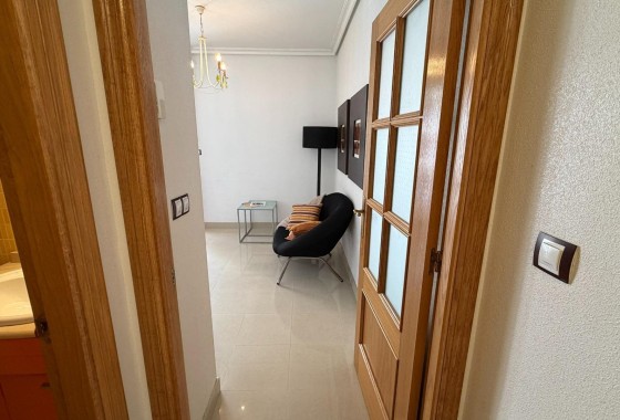 Herverkoop - Appartement / Flat -
Torrevieja - Playa de los Locos