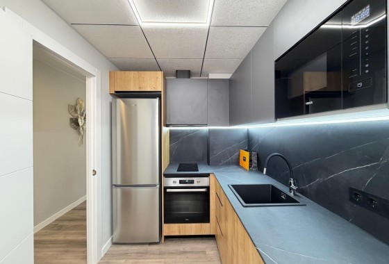 Venta - Apartamento / Piso -
Torrevieja - Estacion de autobuses