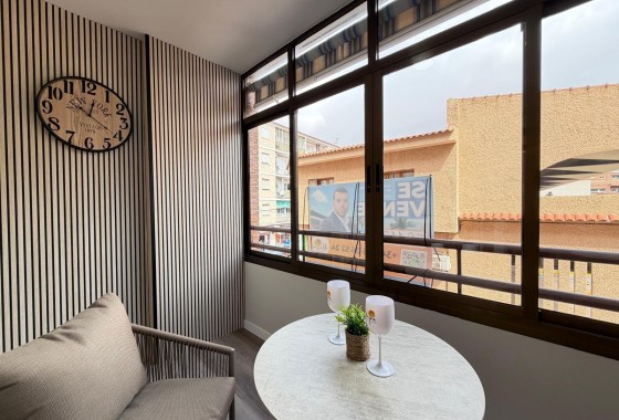 Venta - Apartamento / Piso -
Torrevieja - Estacion de autobuses
