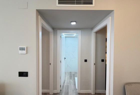 Venta - Apartamento / Piso -
Torrevieja - Estacion de autobuses