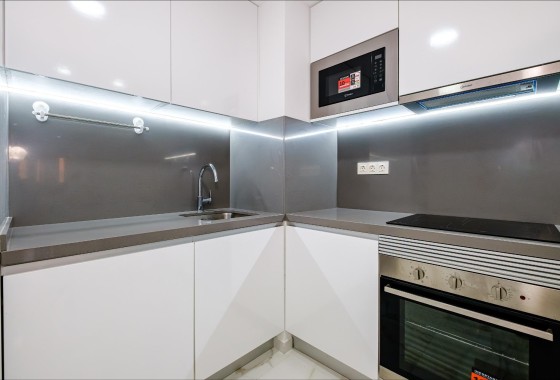 Herverkoop - Appartement / Flat -
Torrevieja - Playa del Cura