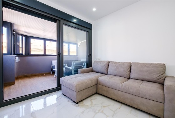 Herverkoop - Appartement / Flat -
Torrevieja - Playa del Cura
