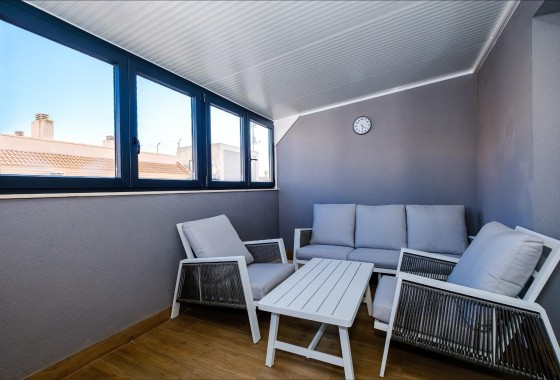 Herverkoop - Appartement / Flat -
Torrevieja - Playa del Cura