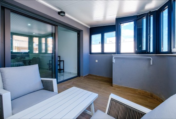 Herverkoop - Appartement / Flat -
Torrevieja - Playa del Cura
