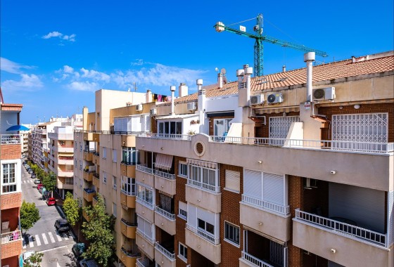 Herverkoop - Appartement / Flat -
Torrevieja - Playa del Cura