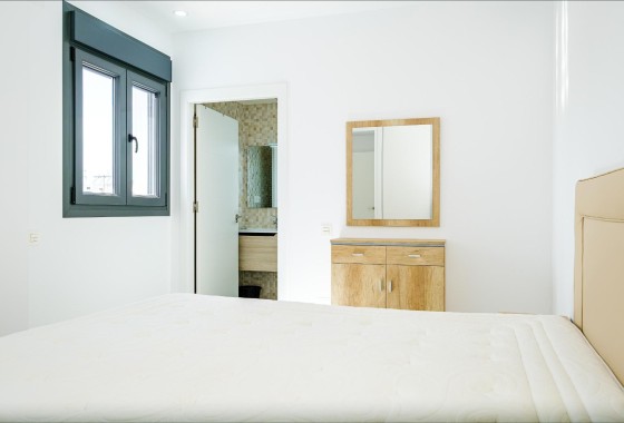 Herverkoop - Appartement / Flat -
Torrevieja - Playa del Cura