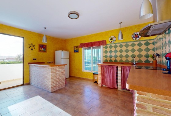 Venta - Finca / Casa de campo -
Orihuela