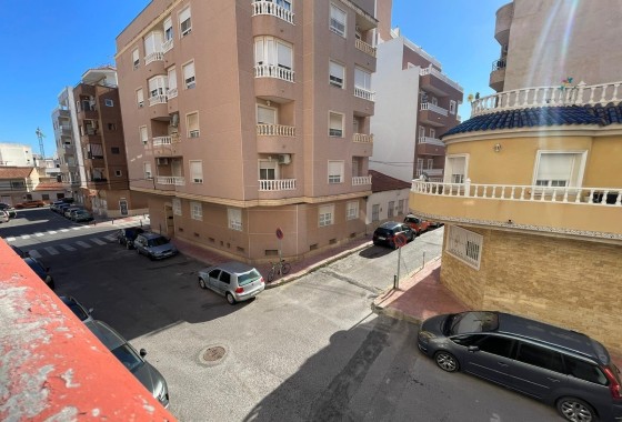 Herverkoop - Appartement / Flat -
Torrevieja - Centro