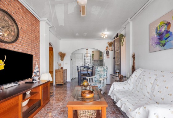 Resale - Apartment / Flat -
Guardamar del Segura - El moncayo