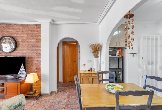 Resale - Apartment / Flat -
Guardamar del Segura - El moncayo