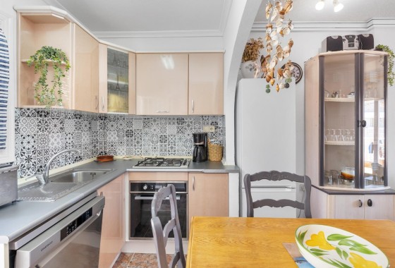 Resale - Apartment / Flat -
Guardamar del Segura - El moncayo